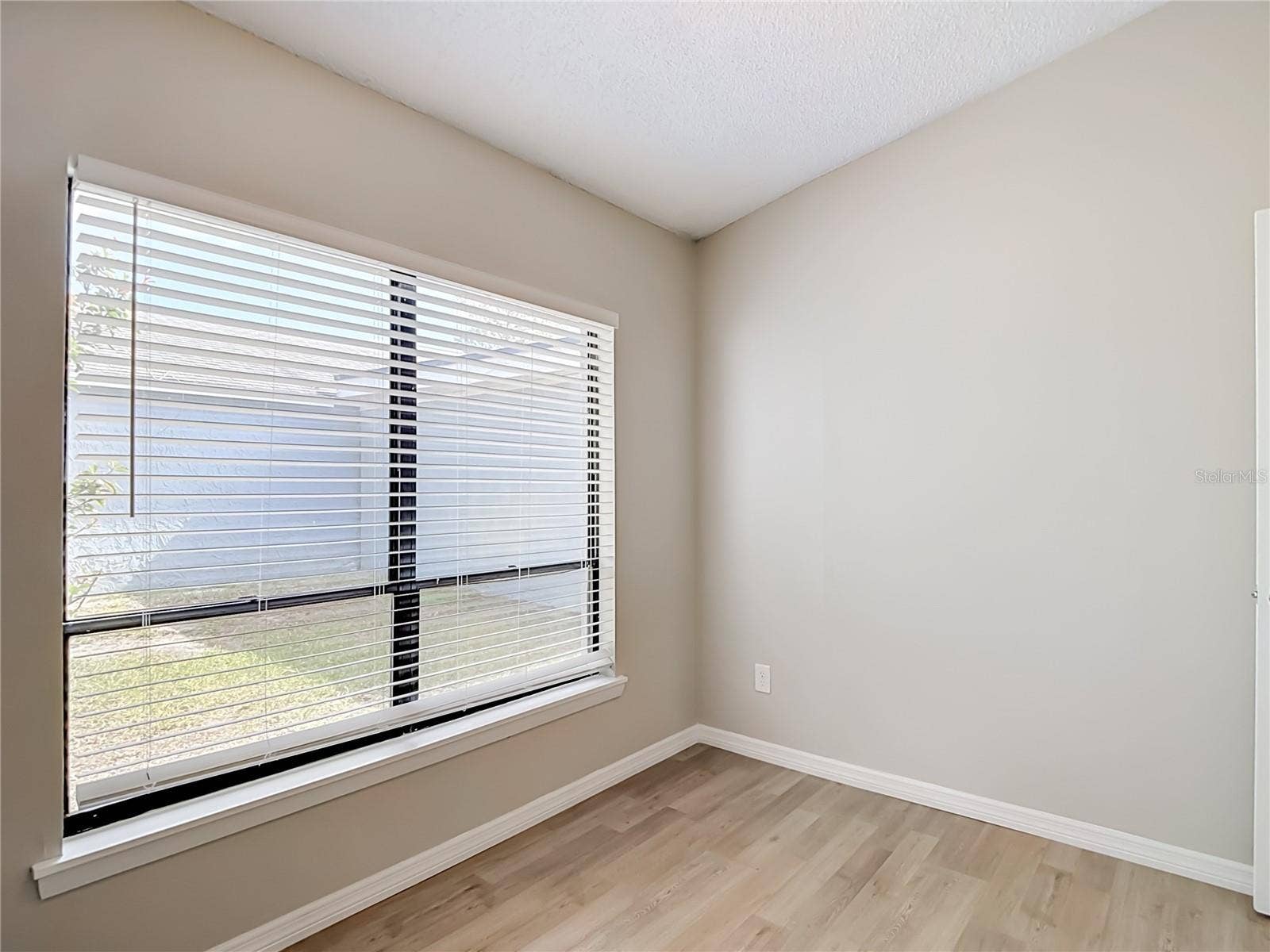 1960 GREGORY DRIVE, Tampa, FL 33613 1960 GREGORY DRIVE, Tampa, FL 33613