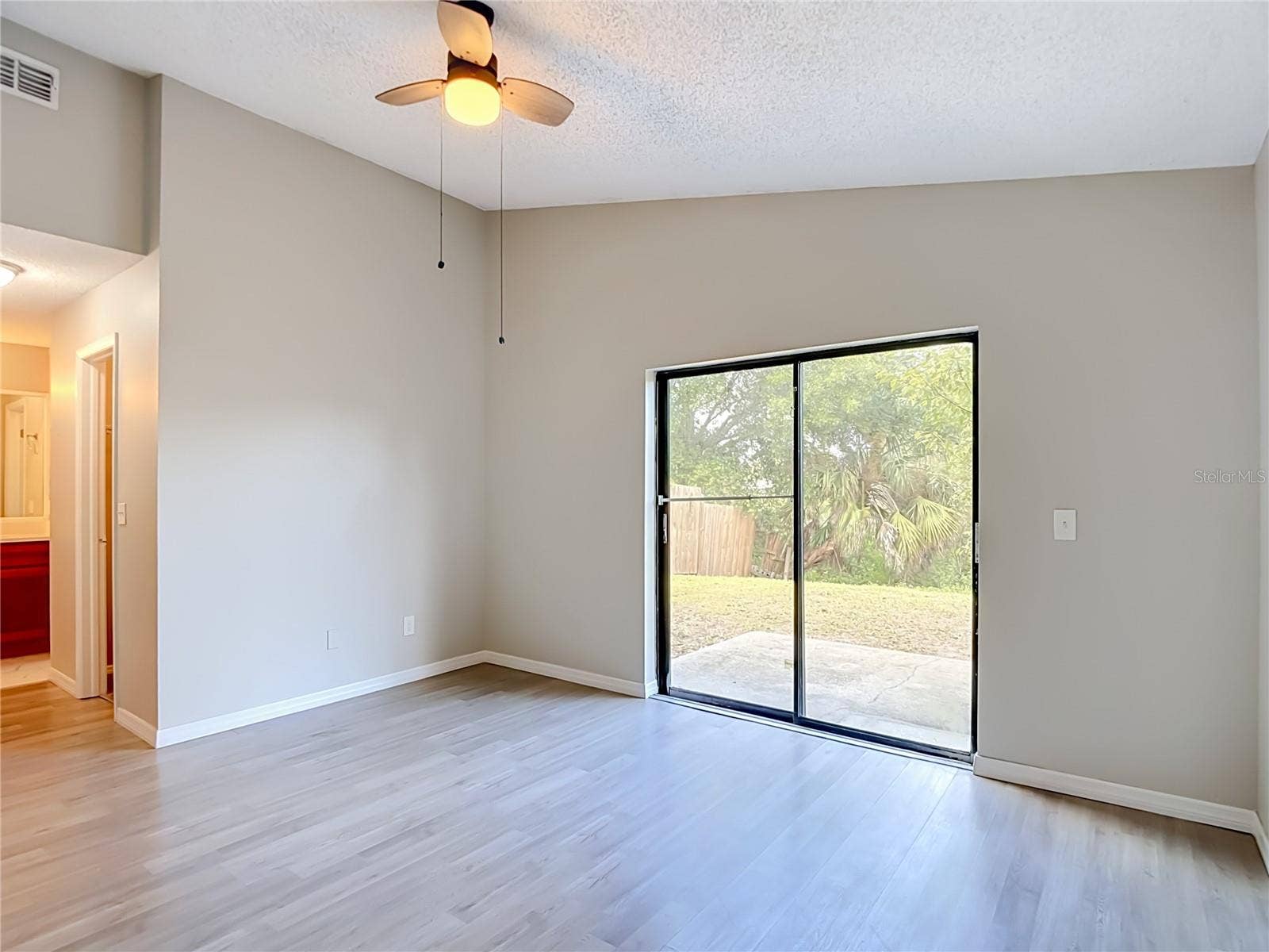 1960 GREGORY DRIVE, Tampa, FL 33613 1960 GREGORY DRIVE, Tampa, FL 33613