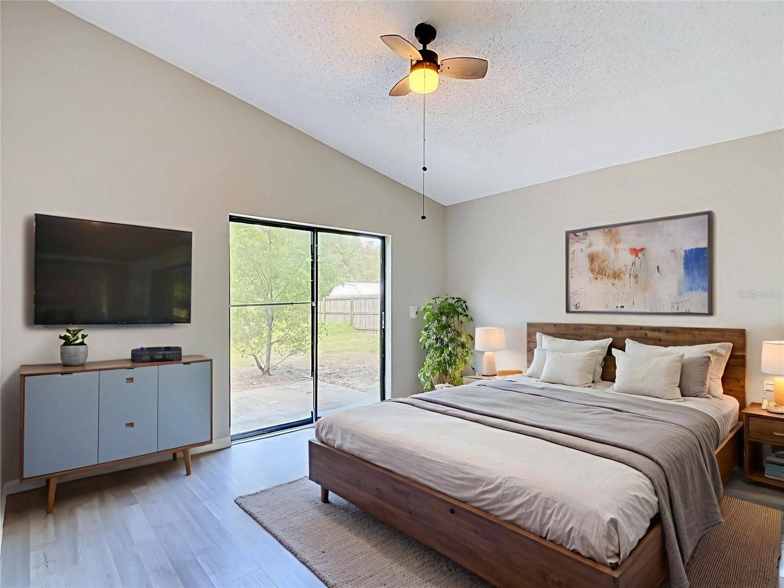 1960 GREGORY DRIVE, Tampa, FL 33613 1960 GREGORY DRIVE, Tampa, FL 33613