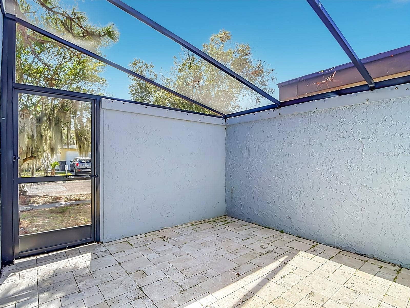 1960 GREGORY DRIVE, Tampa, FL 33613 1960 GREGORY DRIVE, Tampa, FL 33613