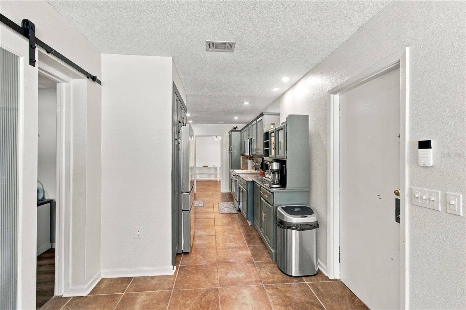 1103 RIDGEFIELD DRIVE, Valrico, FL 33594 1103 RIDGEFIELD DRIVE, Valrico, FL 33594
