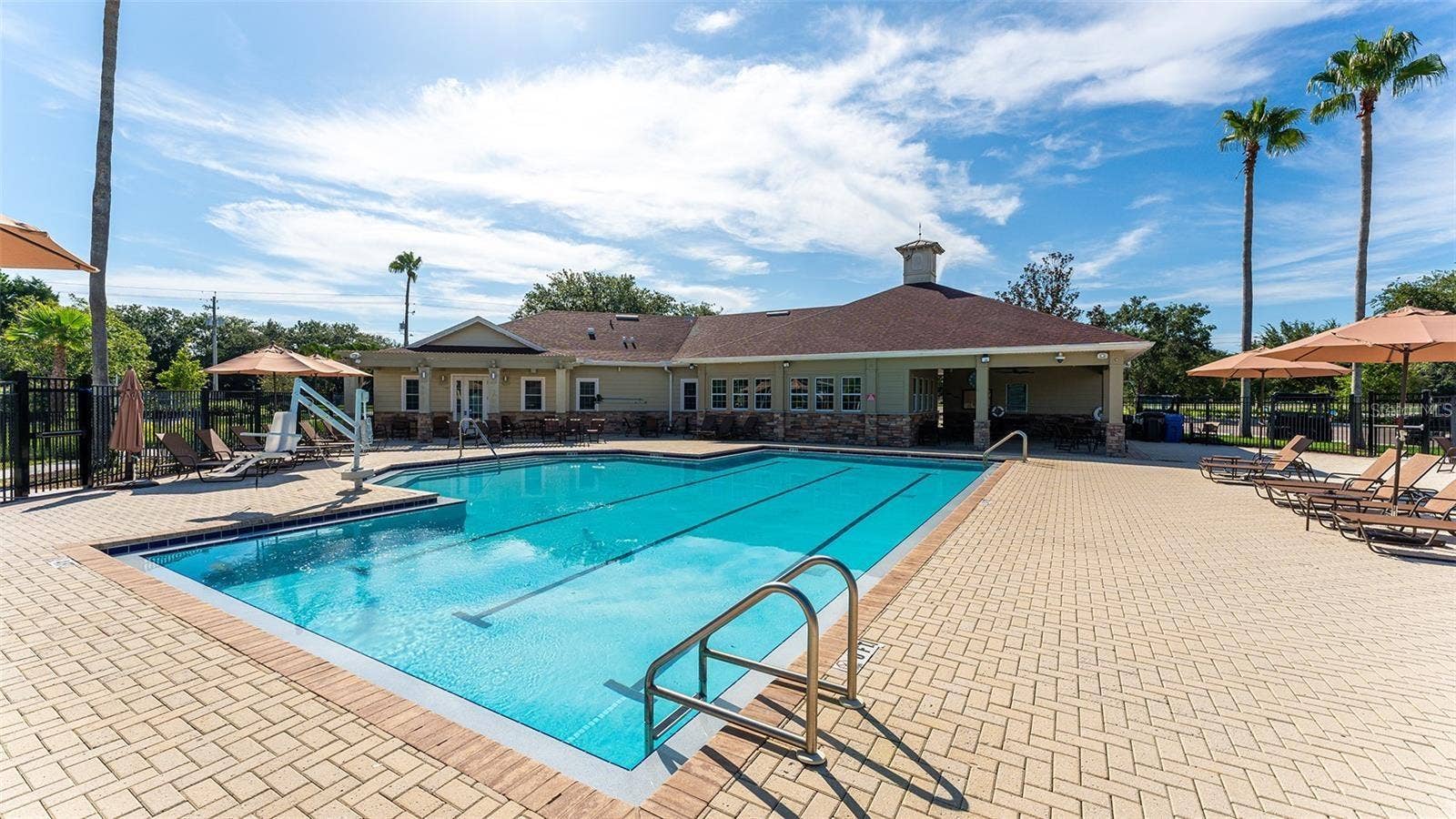 7526 SURREY PINES DRIVE, Apollo Beach, FL 33572 Community amenities
