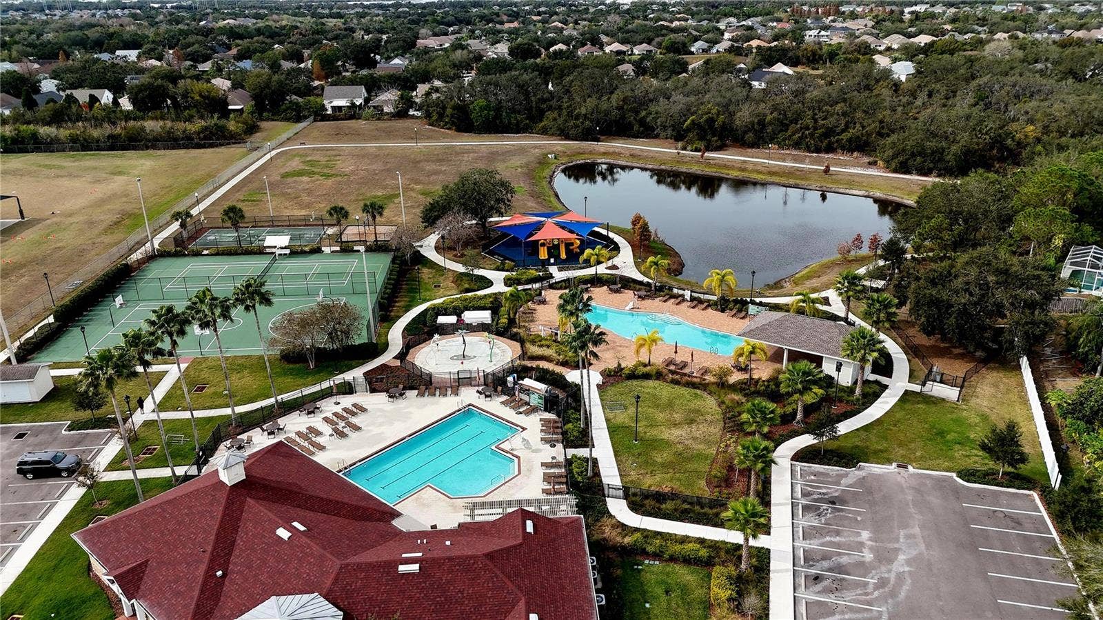 7526 SURREY PINES DRIVE, Apollo Beach, FL 33572 Community amenities
