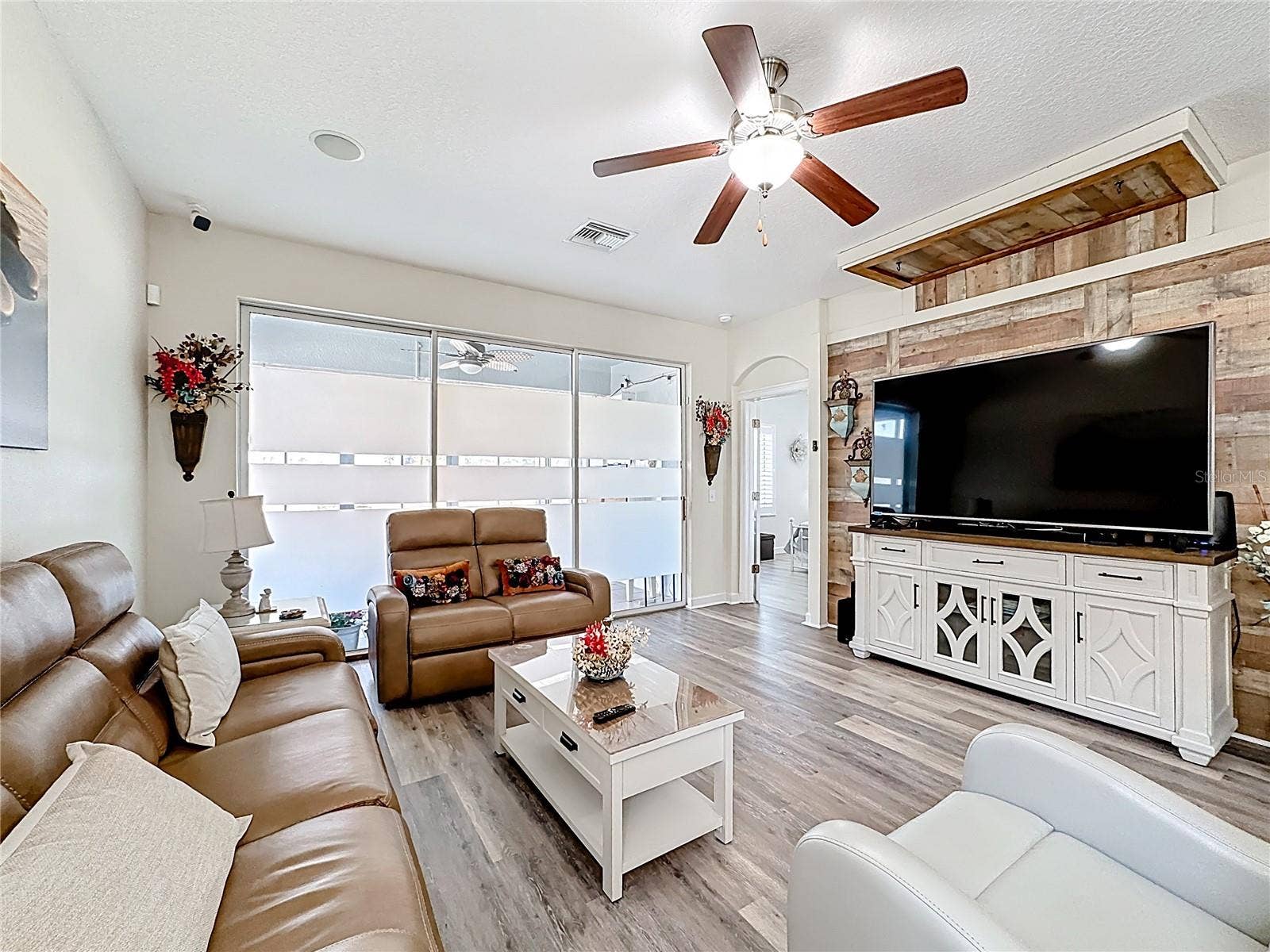 7526 SURREY PINES DRIVE, Apollo Beach, FL 33572 7526 SURREY PINES DRIVE, Apollo Beach, FL 33572
