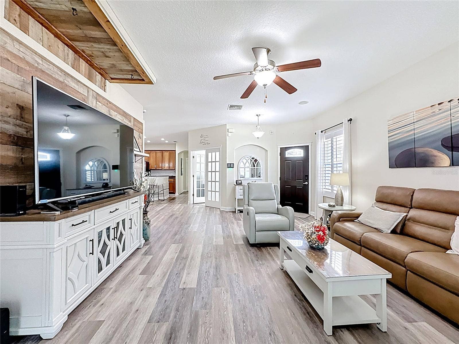 7526 SURREY PINES DRIVE, Apollo Beach, FL 33572 7526 SURREY PINES DRIVE, Apollo Beach, FL 33572