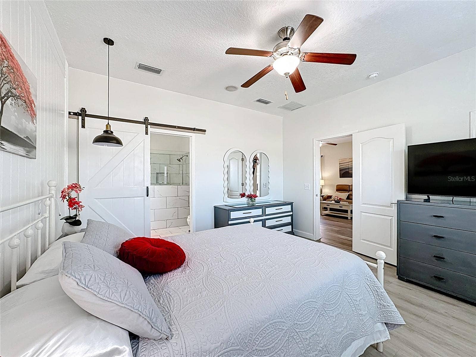 7526 SURREY PINES DRIVE, Apollo Beach, FL 33572 7526 SURREY PINES DRIVE, Apollo Beach, FL 33572