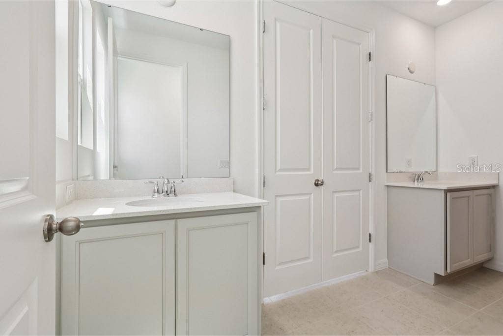 6670 TENTPEG TRAIL, St Cloud, FL 34771 6670 TENTPEG TRAIL, St Cloud, FL 34771