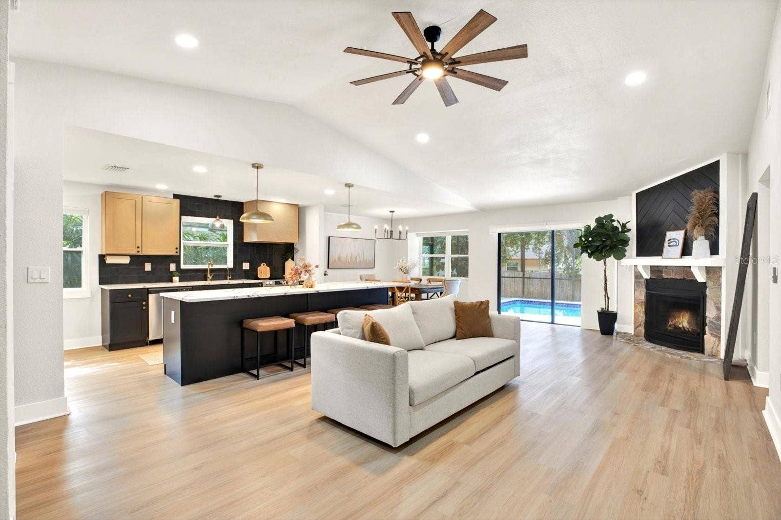 2248 CYPRESS POINT DRIVE W, Clearwater, FL 33763