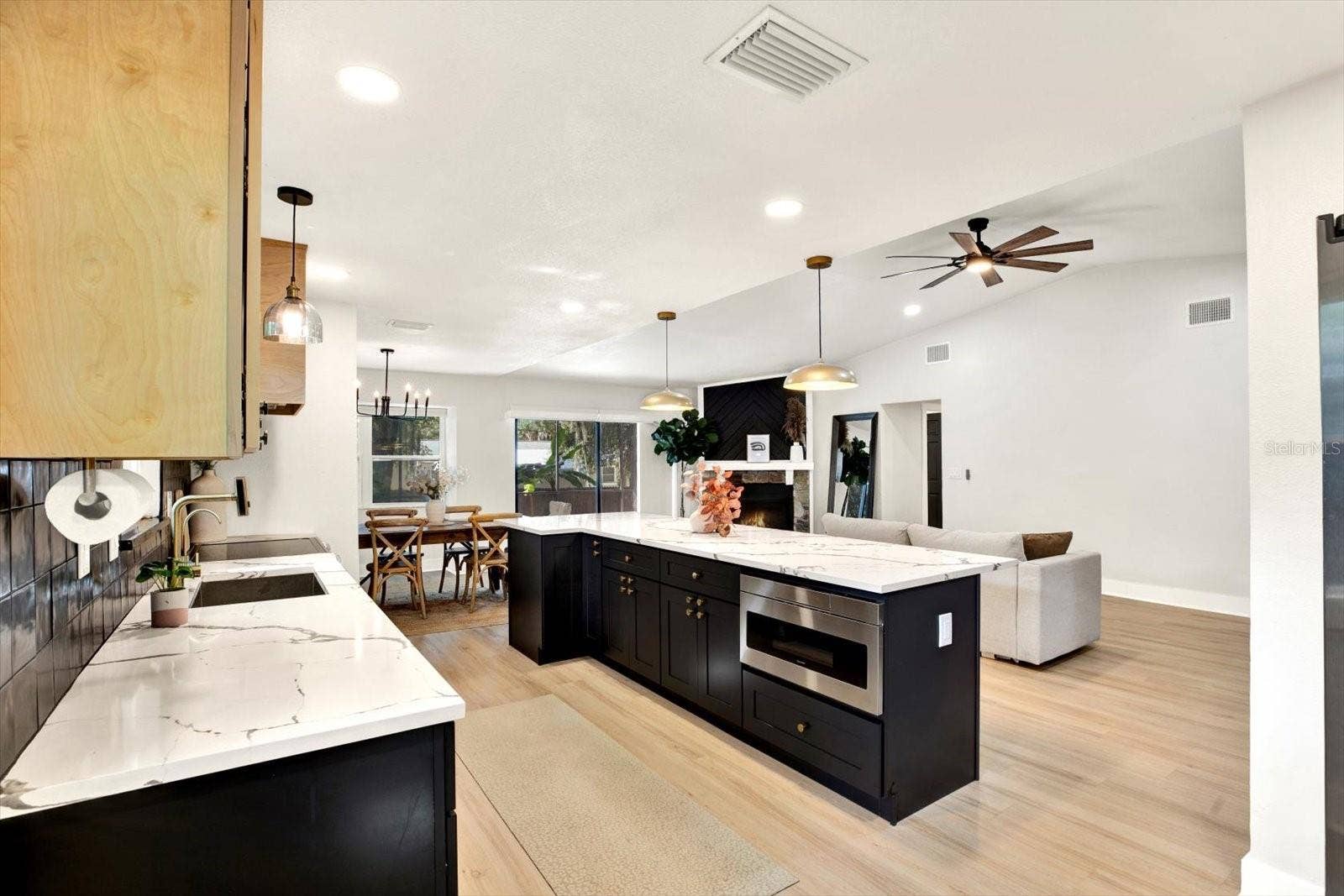 2248 CYPRESS POINT DRIVE W, Clearwater, FL 33763