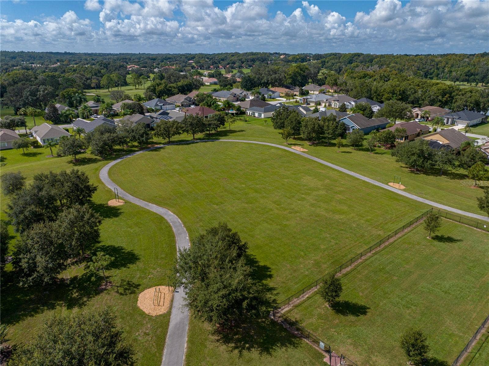 14194 THOROUGHBRED DRIVE, Dade City, FL 33525 14194 THOROUGHBRED DRIVE, Dade City, FL 33525
