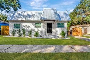 Property photo for 610 WOODLAWN STREET, Clearwater, FL