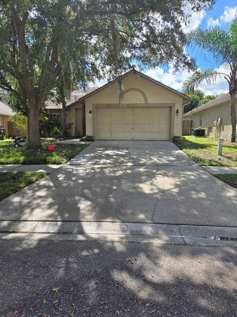 2541 SIENA WAY, Valrico, FL 33596 2541 SIENA WAY, Valrico, FL 33596