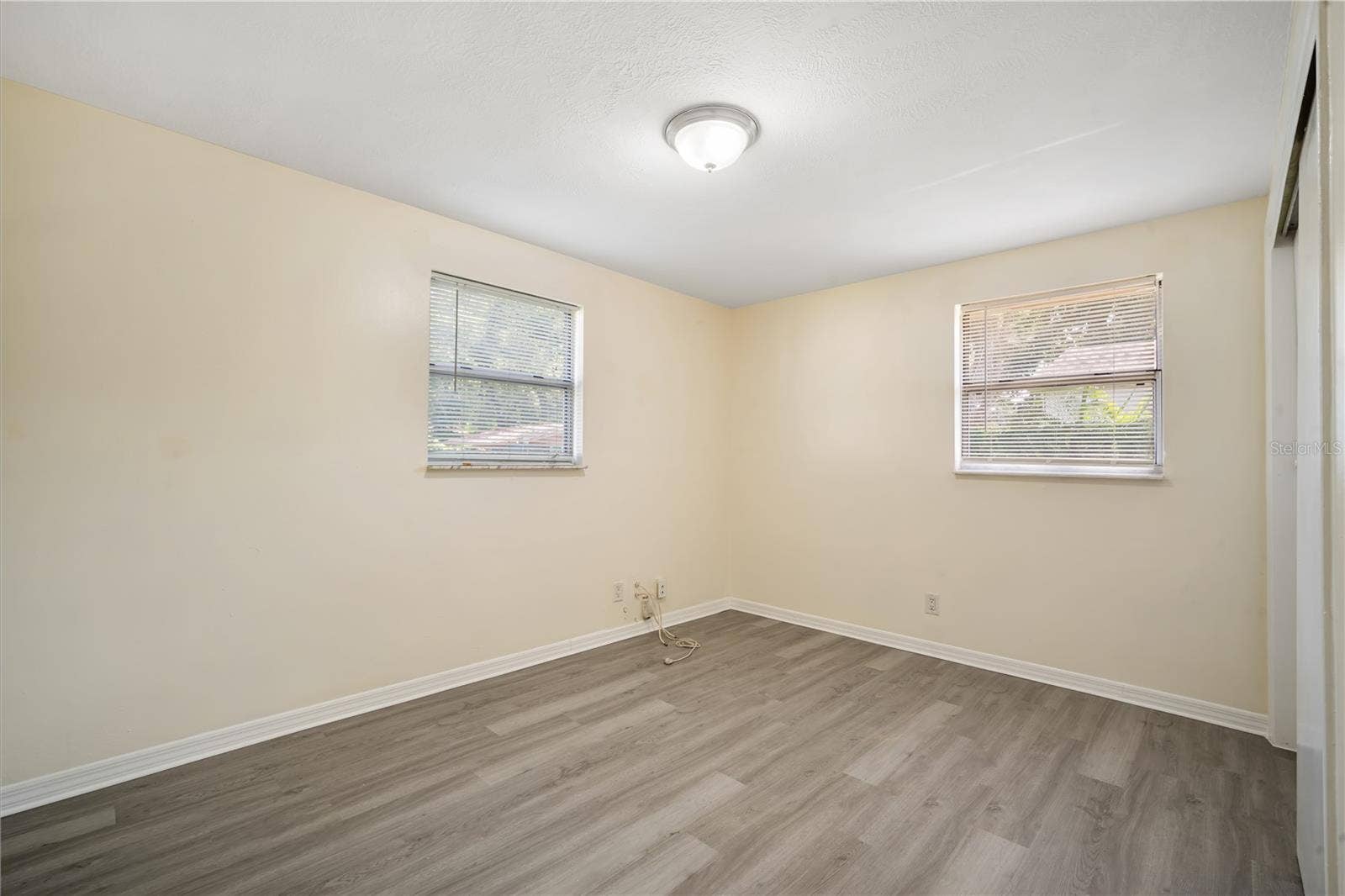 1206 E IDA STREET, Tampa, FL 33603
