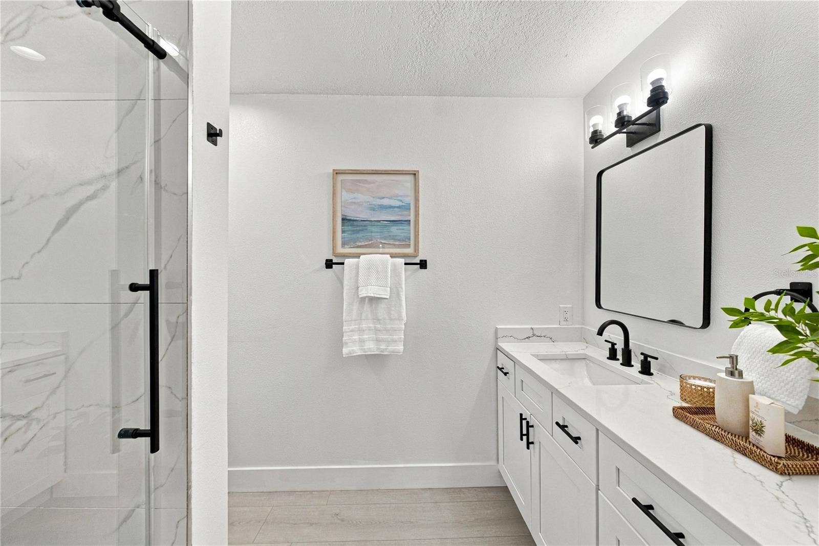 1302 ROBIN ROAD S, St Petersburg, FL 33707 1302 ROBIN ROAD S, St Petersburg, FL 33707
