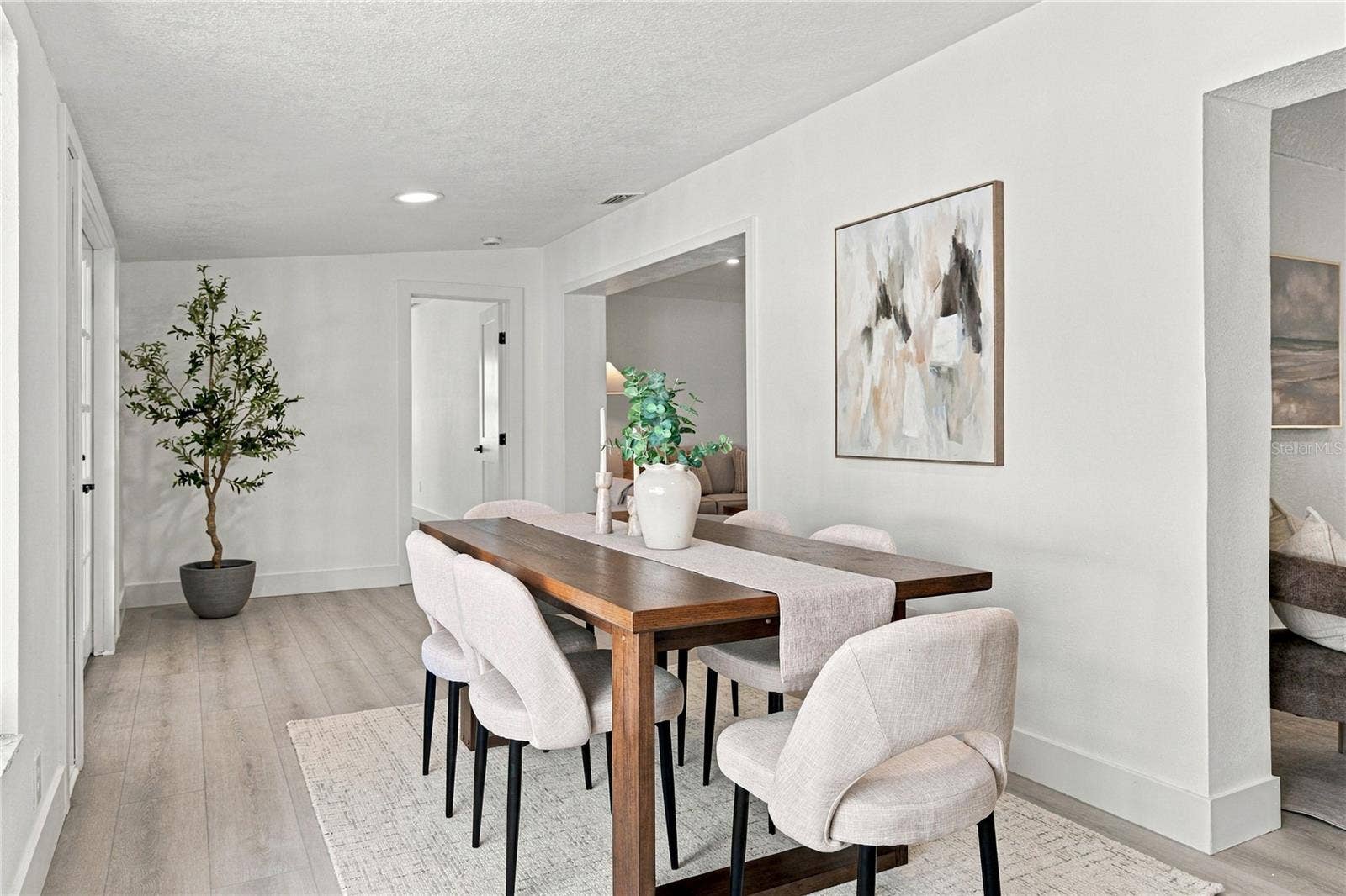 1302 ROBIN ROAD S, St Petersburg, FL 33707 1302 ROBIN ROAD S, St Petersburg, FL 33707