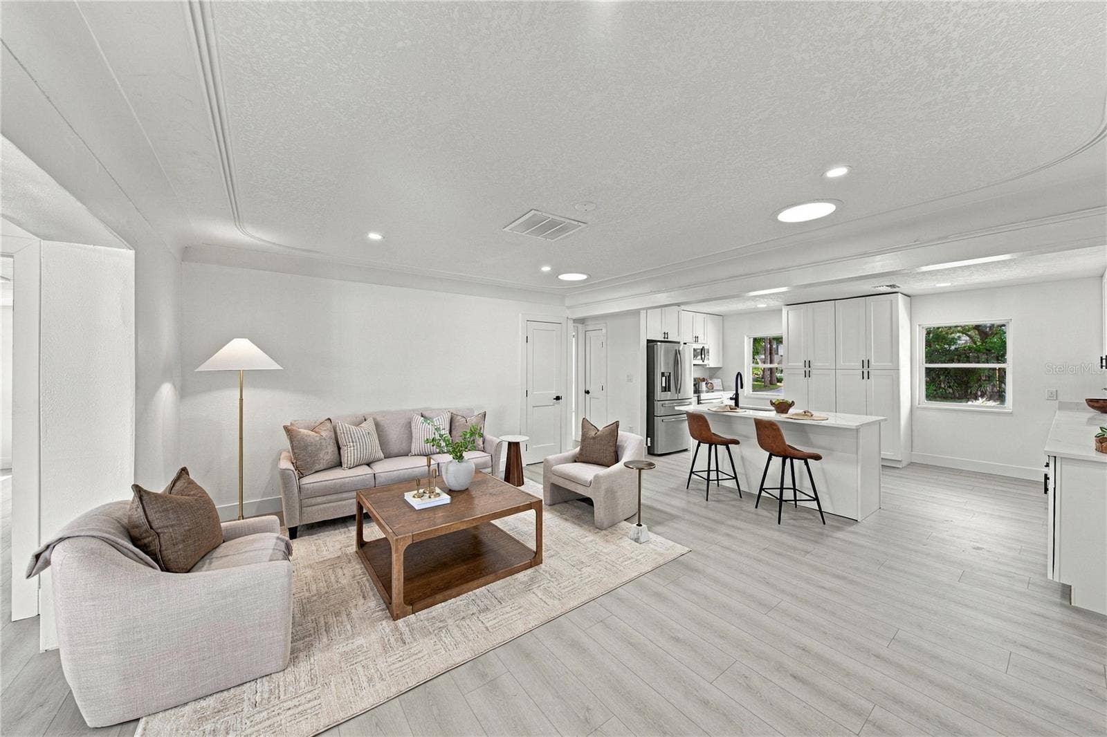 1302 ROBIN ROAD S, St Petersburg, FL 33707 1302 ROBIN ROAD S, St Petersburg, FL 33707