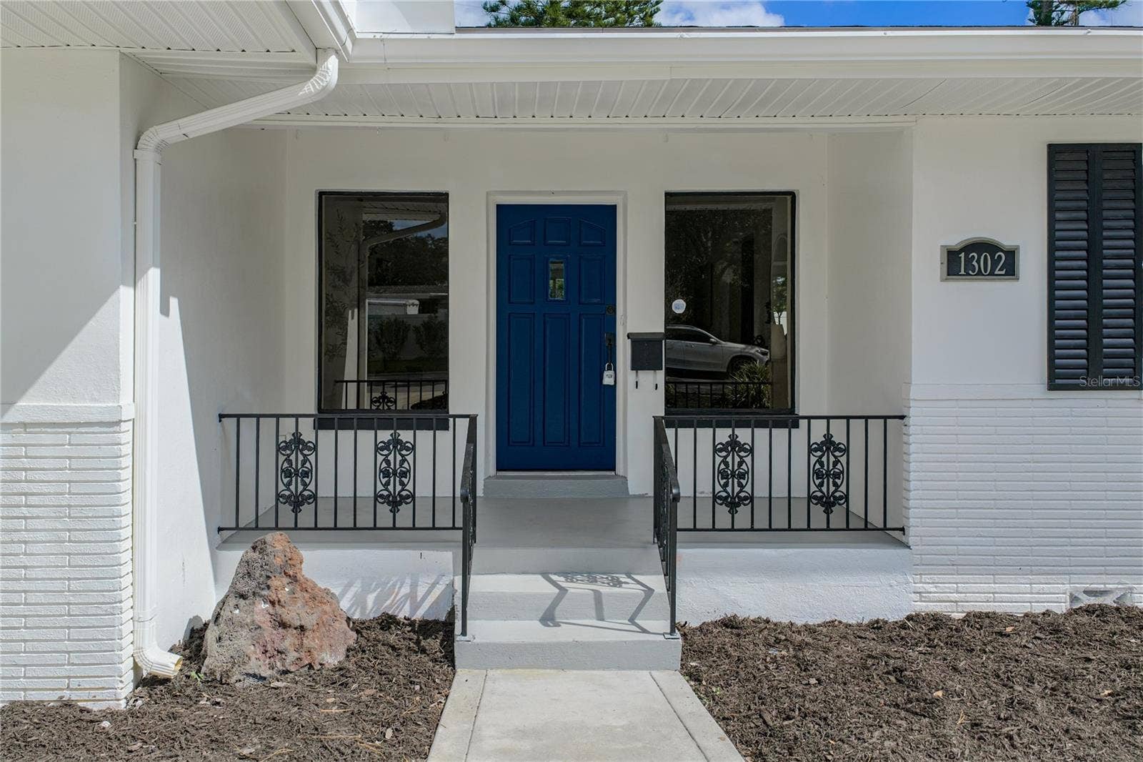 1302 ROBIN ROAD S, St Petersburg, FL 33707 1302 ROBIN ROAD S, St Petersburg, FL 33707