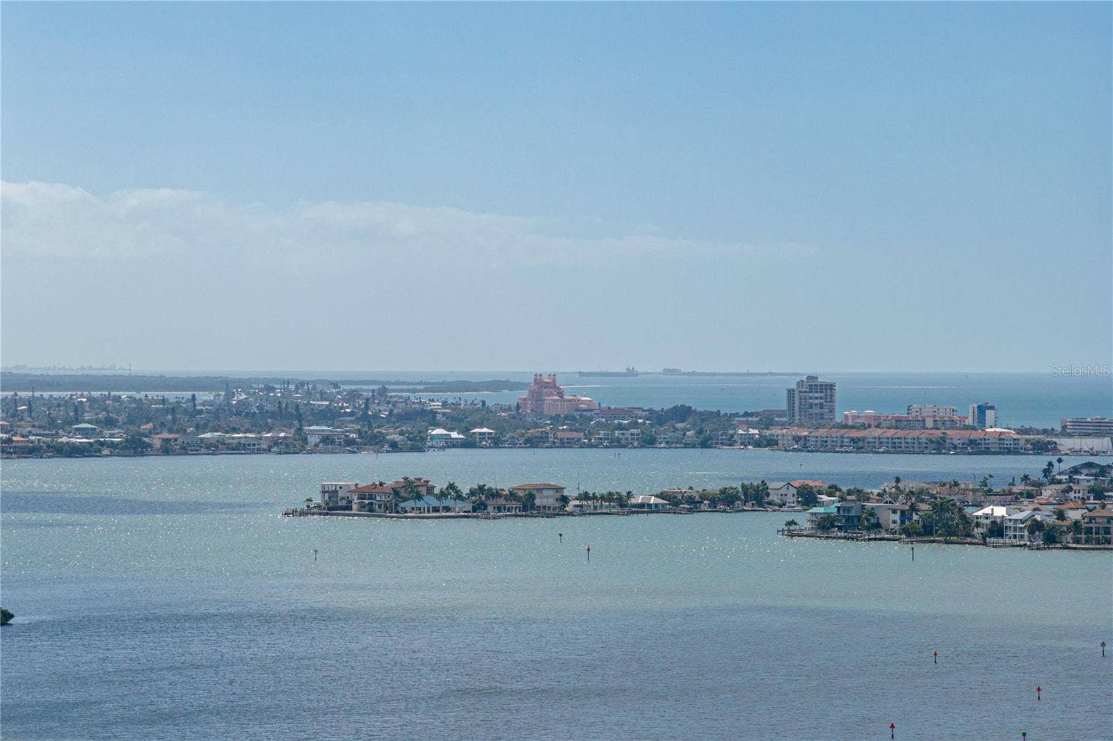 1302 ROBIN ROAD S, St Petersburg, FL 33707 1302 ROBIN ROAD S, St Petersburg, FL 33707