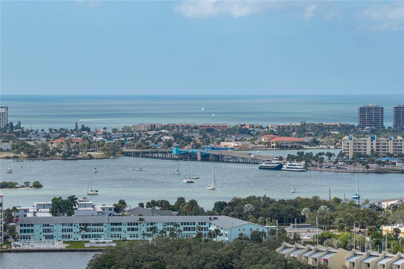 1302 ROBIN ROAD S, St Petersburg, FL 33707 1302 ROBIN ROAD S, St Petersburg, FL 33707