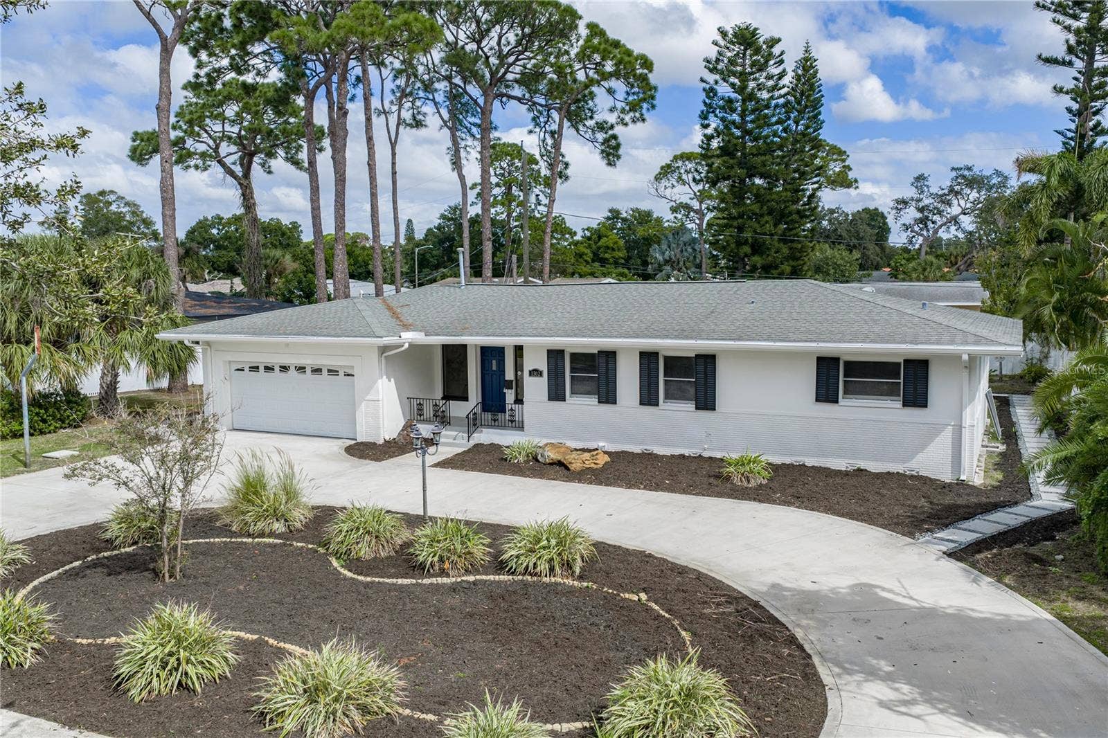 1302 ROBIN ROAD S, St Petersburg, FL 33707 1302 ROBIN ROAD S, St Petersburg, FL 33707