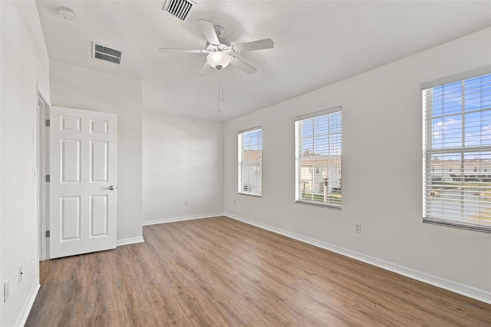 6771 46TH LANE N, Pinellas Park, FL 33781 6771 46TH LANE N, Pinellas Park, FL 33781
