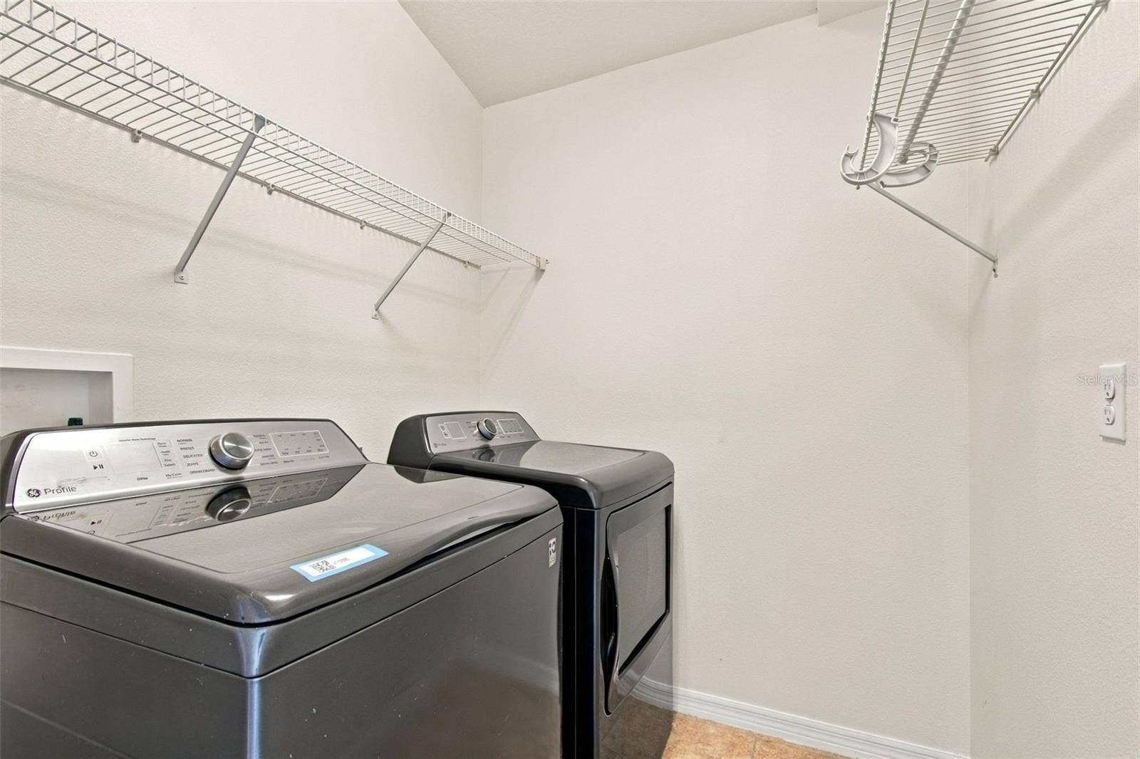 6771 46TH LANE N, Pinellas Park, FL 33781 6771 46TH LANE N, Pinellas Park, FL 33781