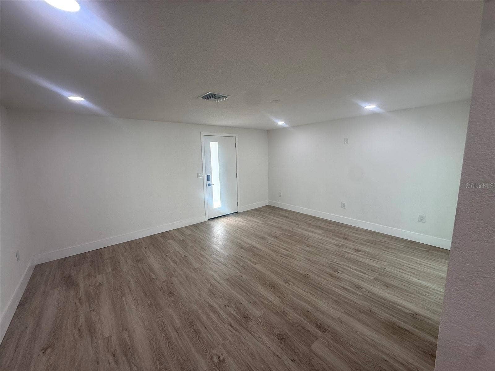 2617 W CRENSHAW STREET, Tampa, FL 33614 2617 W CRENSHAW STREET, Tampa, FL 33614