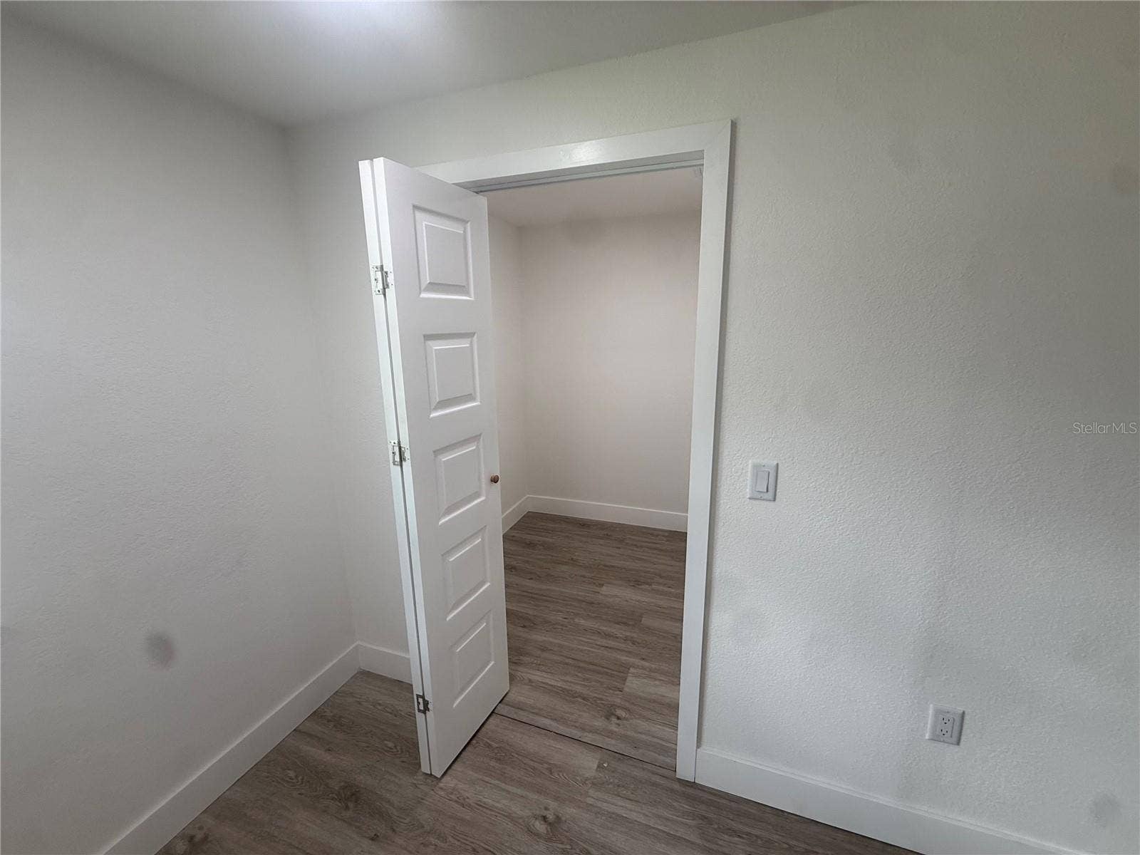 2617 W CRENSHAW STREET, Tampa, FL 33614 2617 W CRENSHAW STREET, Tampa, FL 33614