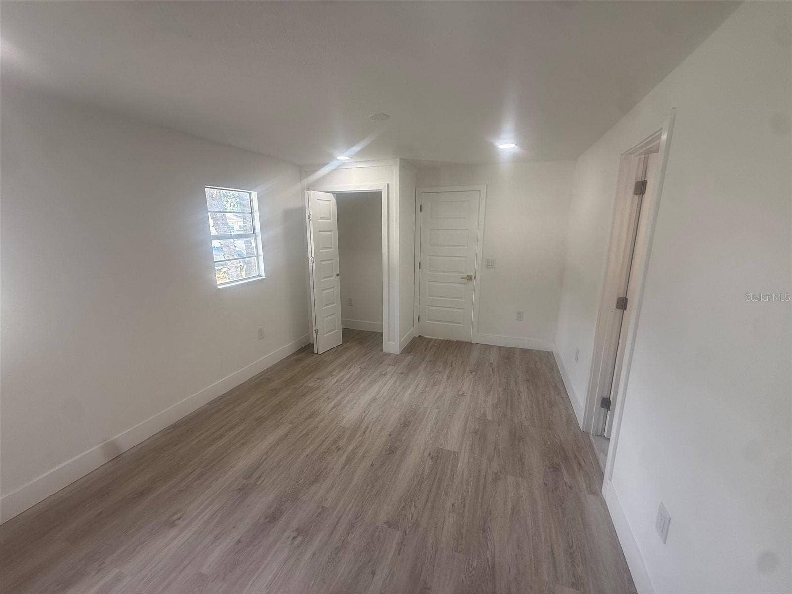 2617 W CRENSHAW STREET, Tampa, FL 33614 2617 W CRENSHAW STREET, Tampa, FL 33614