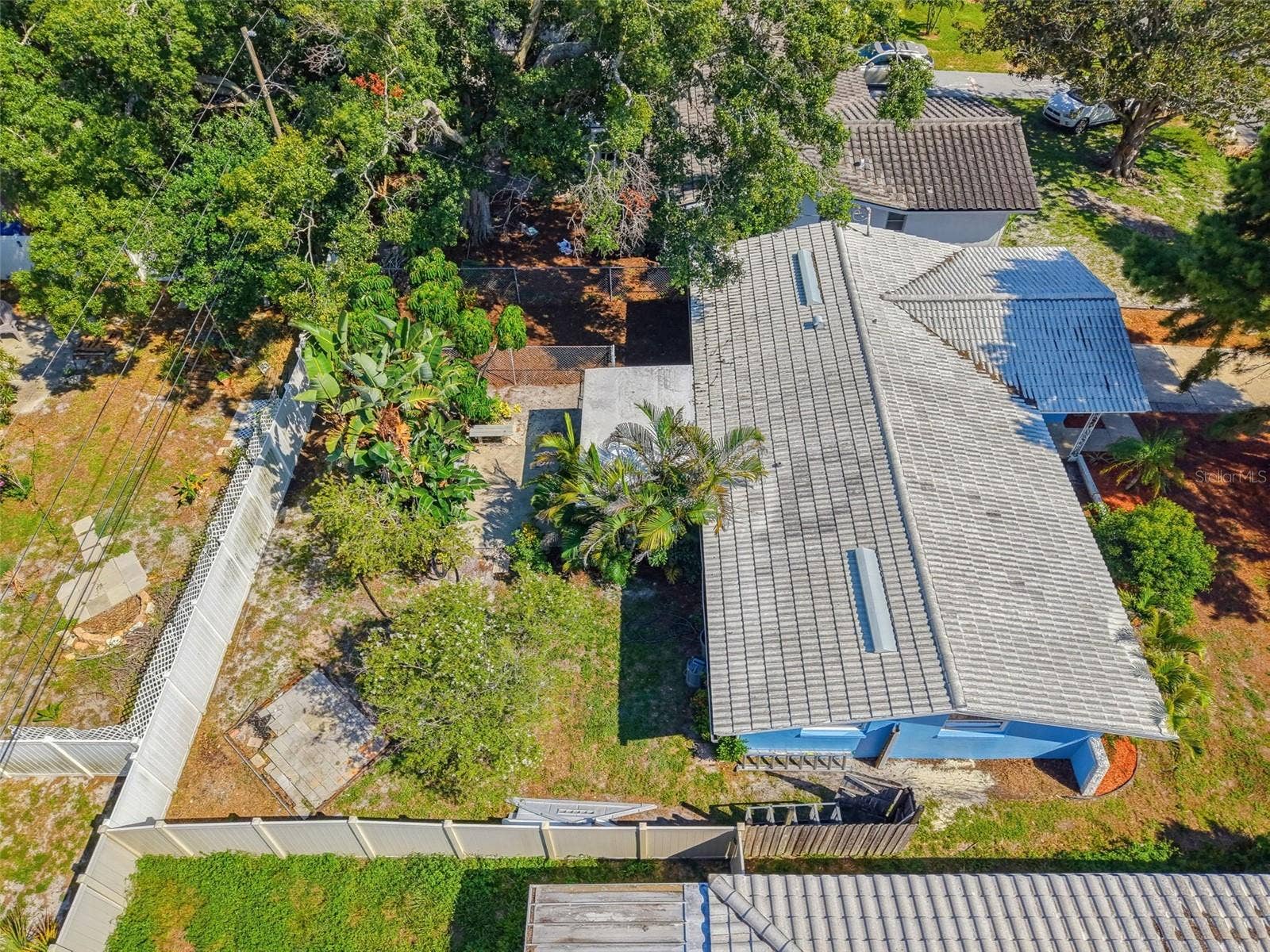 2373 FOREST DRIVE, Clearwater, FL 33763 2373 FOREST DRIVE, Clearwater, FL 33763