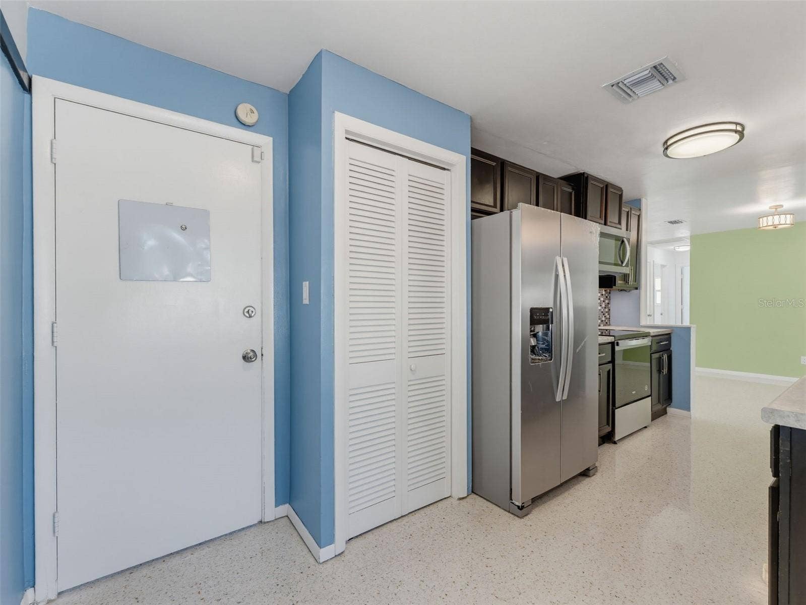 2373 FOREST DRIVE, Clearwater, FL 33763 2373 FOREST DRIVE, Clearwater, FL 33763