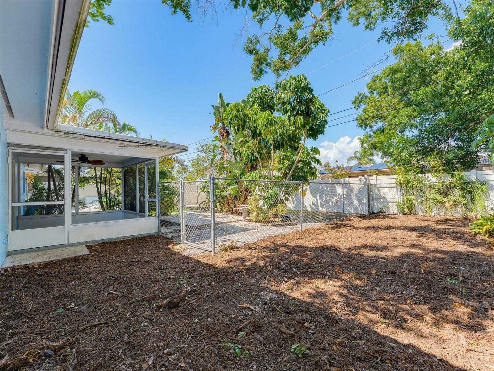 2373 FOREST DRIVE, Clearwater, FL 33763 2373 FOREST DRIVE, Clearwater, FL 33763