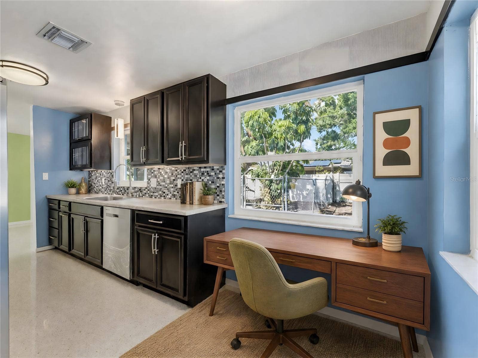 2373 FOREST DRIVE, Clearwater, FL 33763 2373 FOREST DRIVE, Clearwater, FL 33763