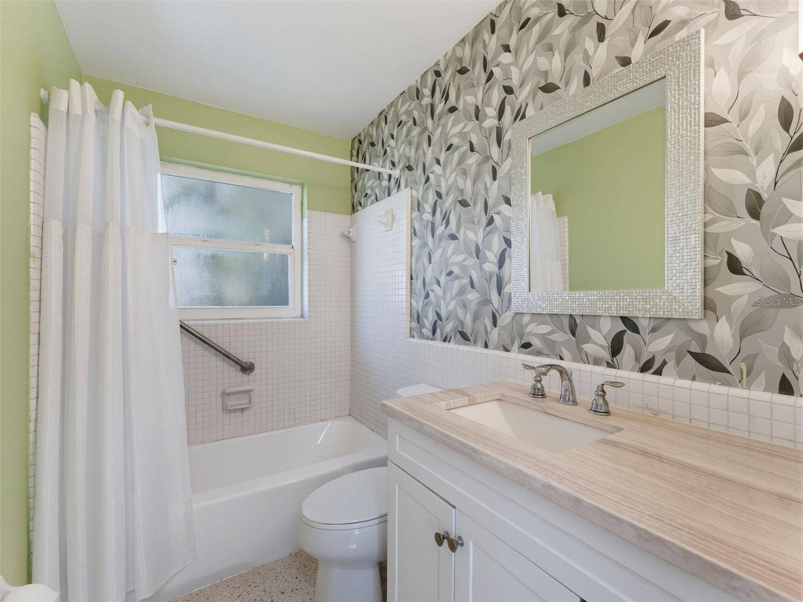 2373 FOREST DRIVE, Clearwater, FL 33763 2373 FOREST DRIVE, Clearwater, FL 33763