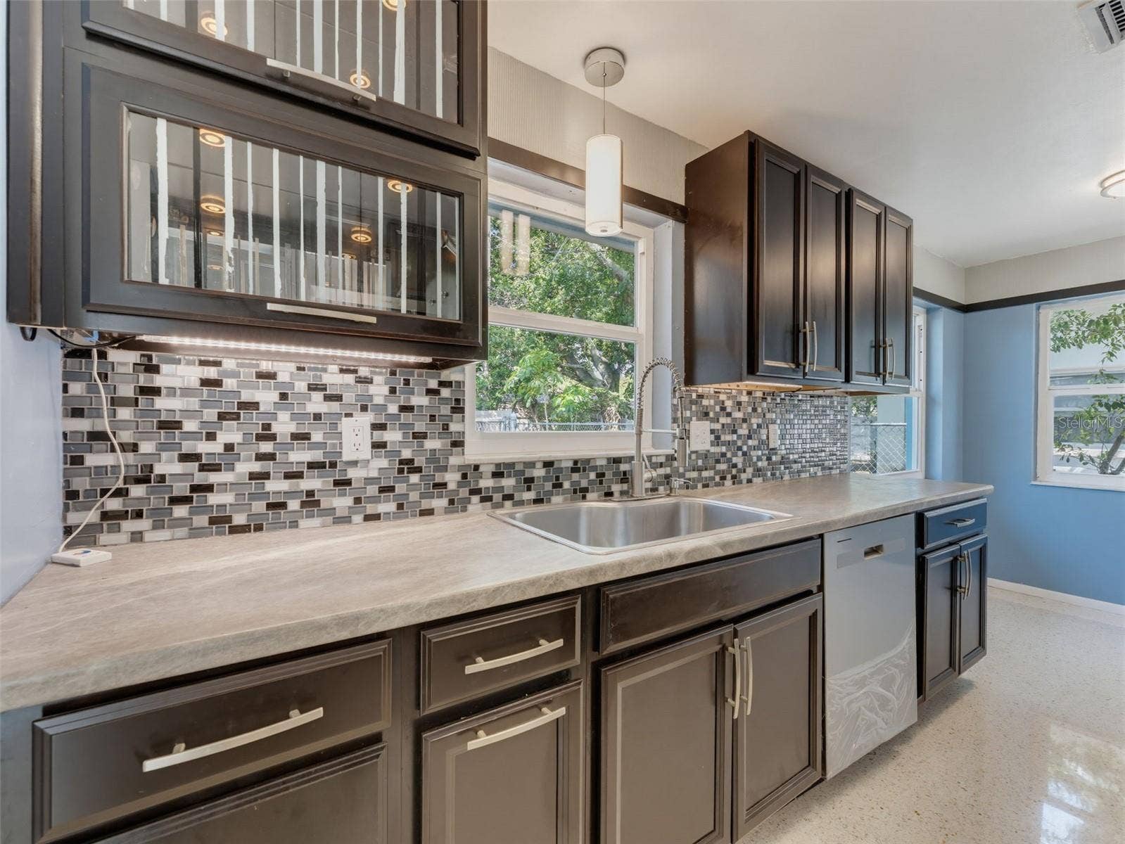 2373 FOREST DRIVE, Clearwater, FL 33763 2373 FOREST DRIVE, Clearwater, FL 33763