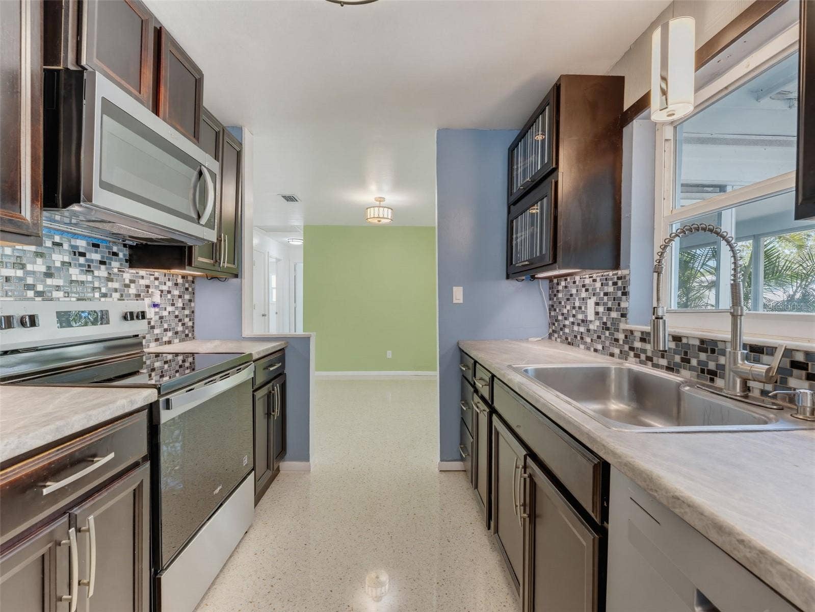 2373 FOREST DRIVE, Clearwater, FL 33763 2373 FOREST DRIVE, Clearwater, FL 33763