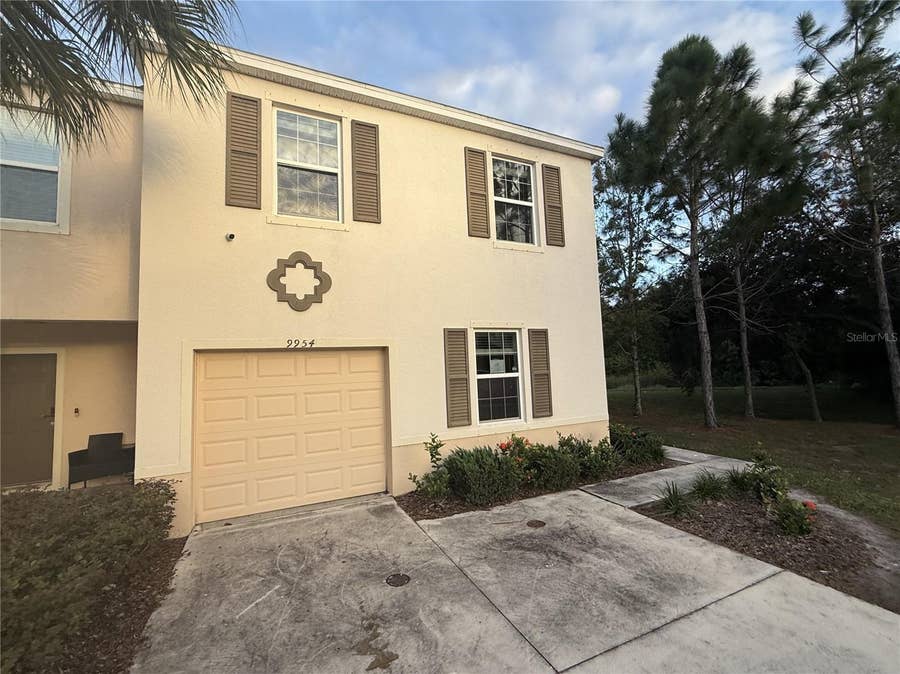 Property photo for 9954 HOUND CHASE DRIVE, Gibsonton, FL