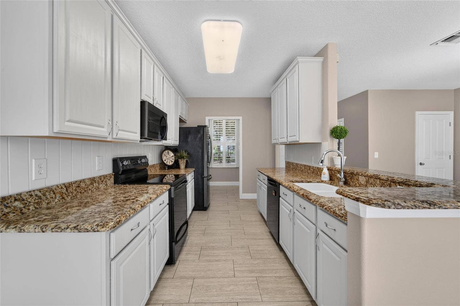 17049 DORMAN ROAD, Lithia, FL 33547