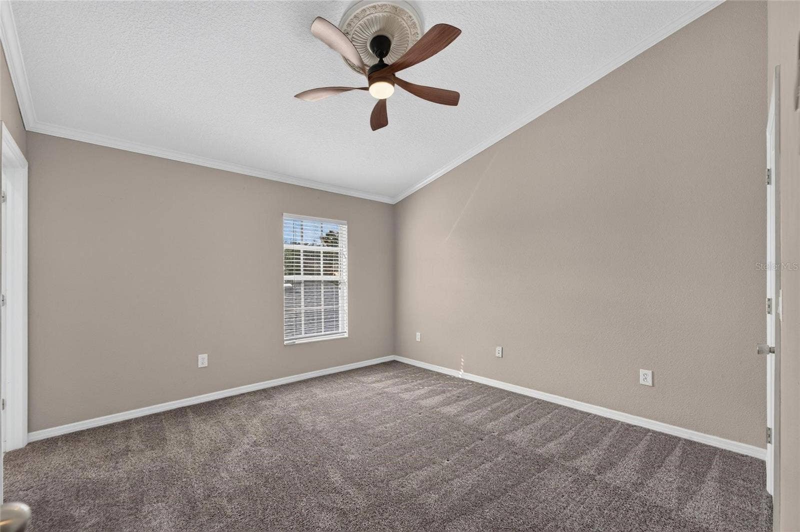 17049 DORMAN ROAD, Lithia, FL 33547
