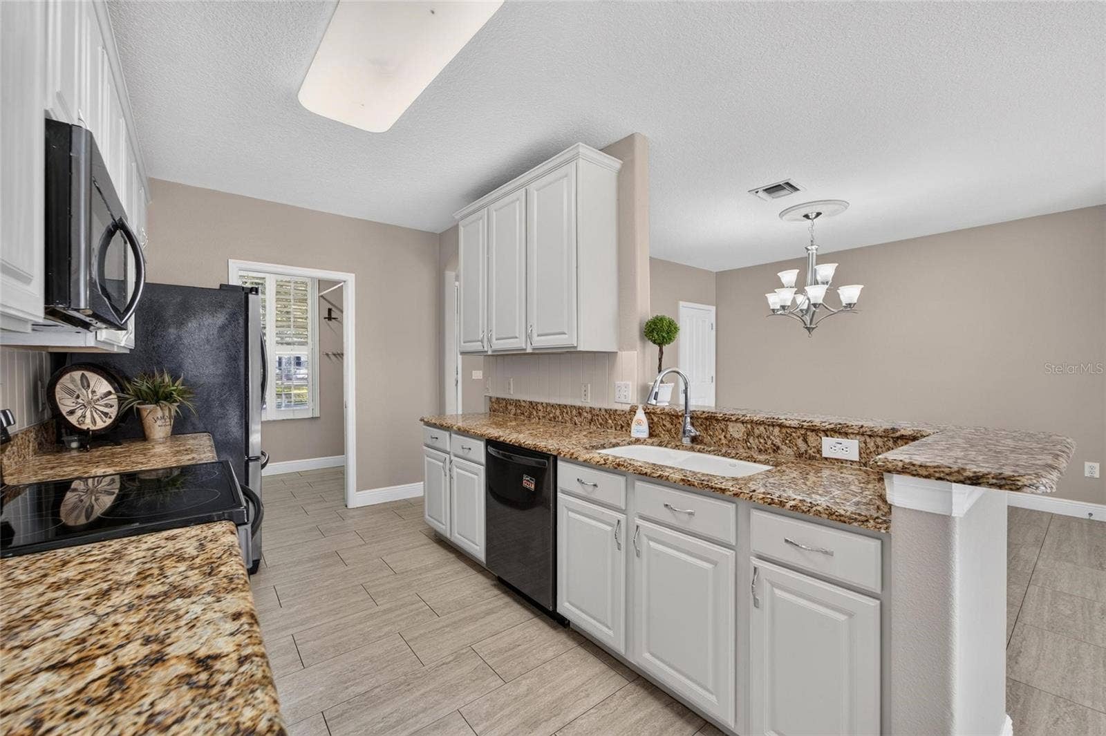 17049 DORMAN ROAD, Lithia, FL 33547
