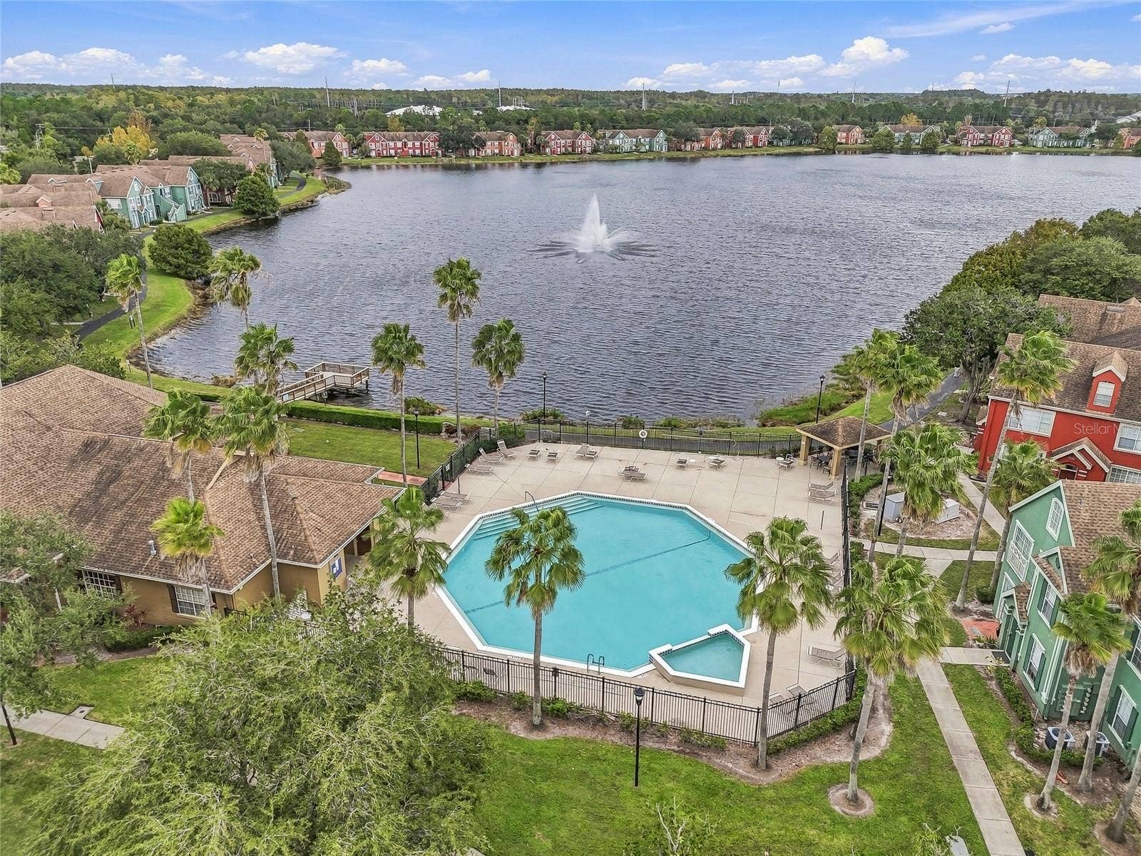 9746 LAKE CHASE ISLAND WAY, Tampa, FL 33626