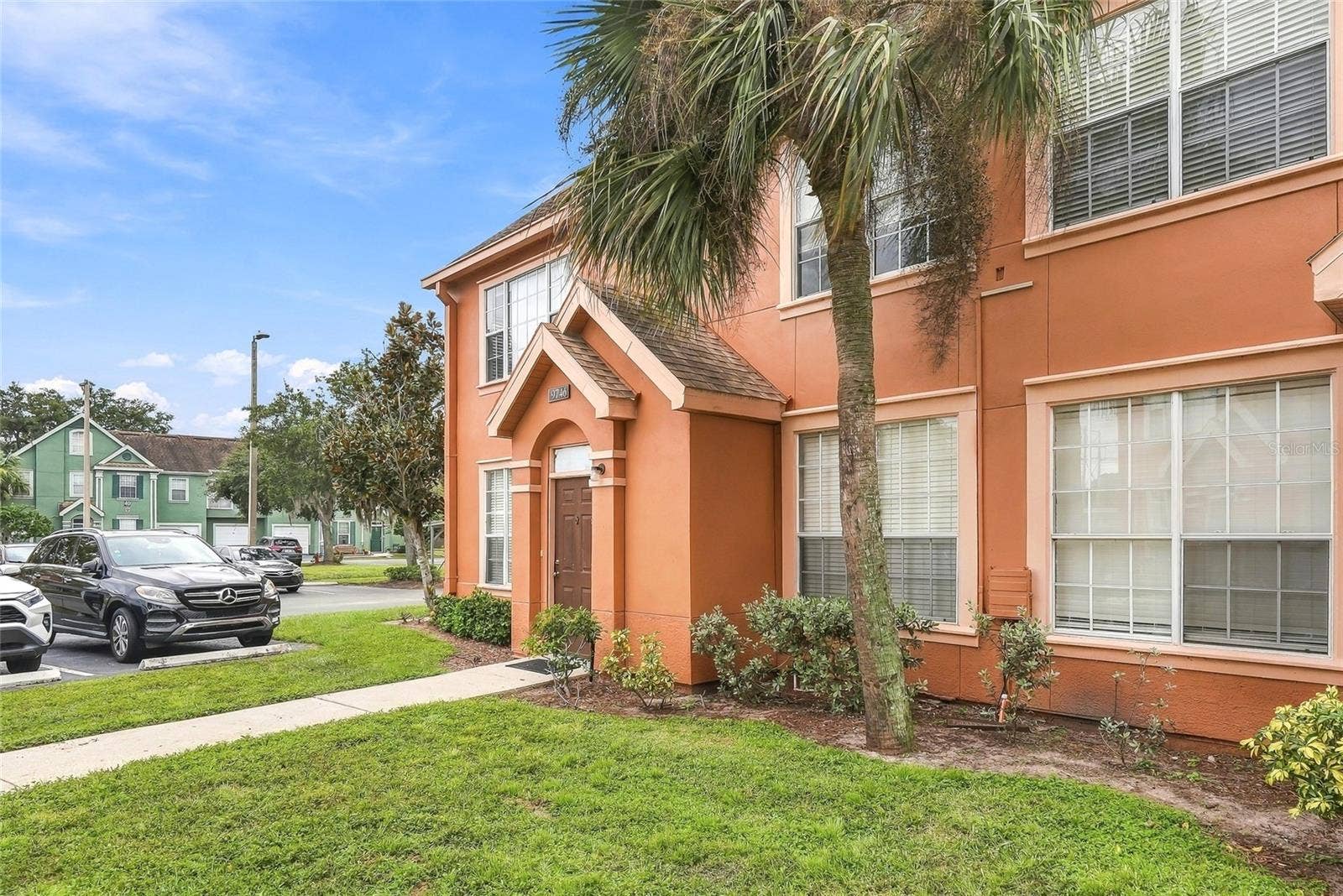 9746 LAKE CHASE ISLAND WAY, Tampa, FL 33626