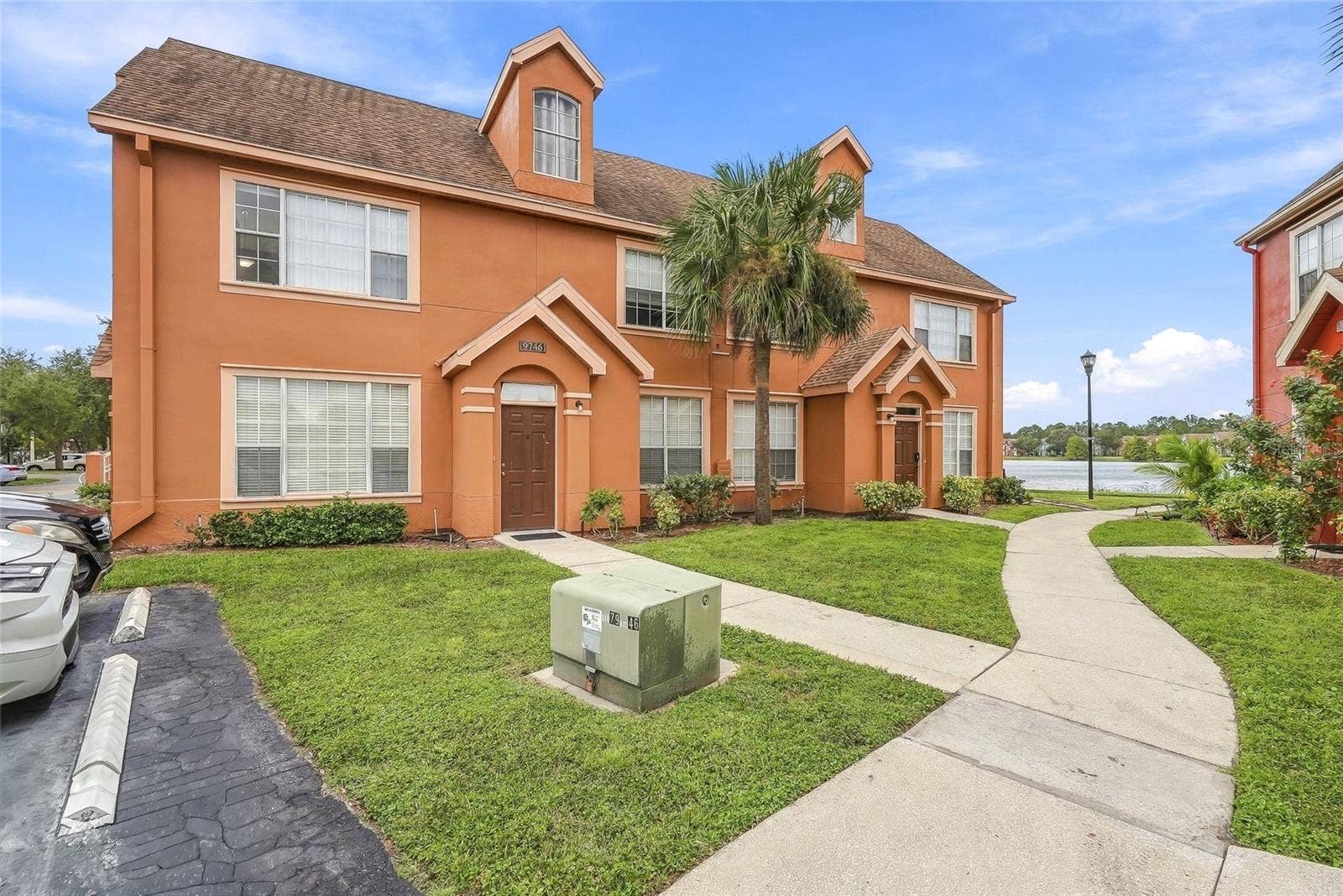 9746 LAKE CHASE ISLAND WAY, Tampa, FL 33626