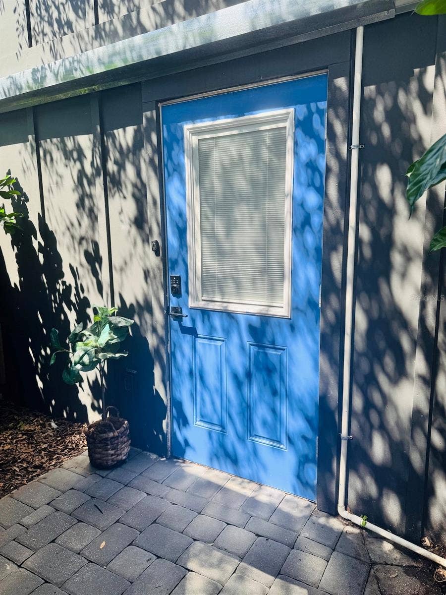 4211 S DREXEL AVENUE, Tampa, FL 33611 4211 S DREXEL AVENUE, Tampa, FL 33611