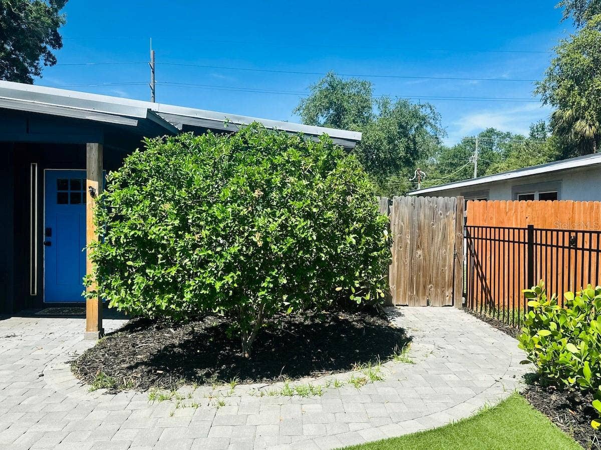 4211 S DREXEL AVENUE, Tampa, FL 33611 4211 S DREXEL AVENUE, Tampa, FL 33611