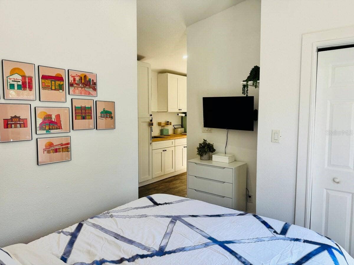4211 S DREXEL AVENUE, Tampa, FL 33611 4211 S DREXEL AVENUE, Tampa, FL 33611