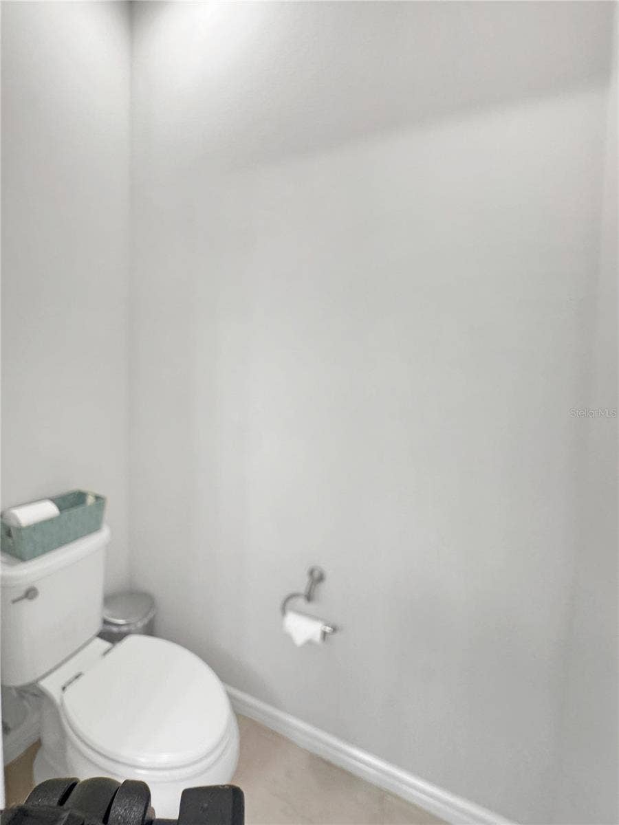 11232 BEACH WALK WAY NE, St Petersburg, FL 33716 toilet area