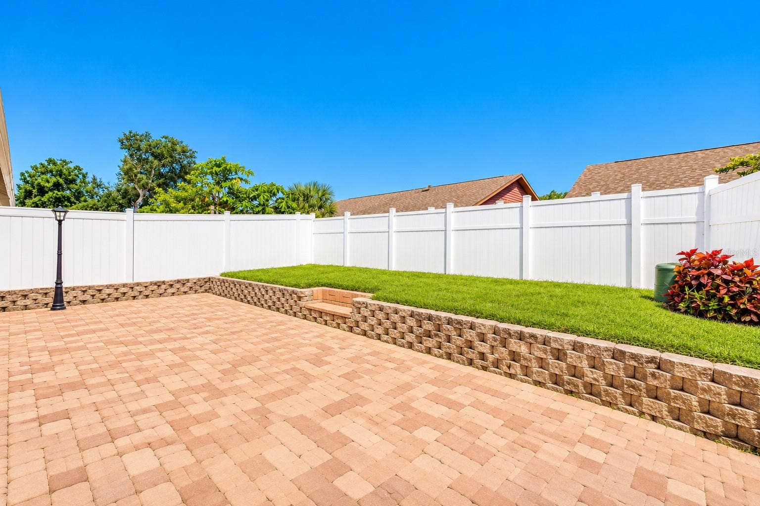3277 HIBISCUS DRIVE, Palm Harbor, FL 34684 Backyard.