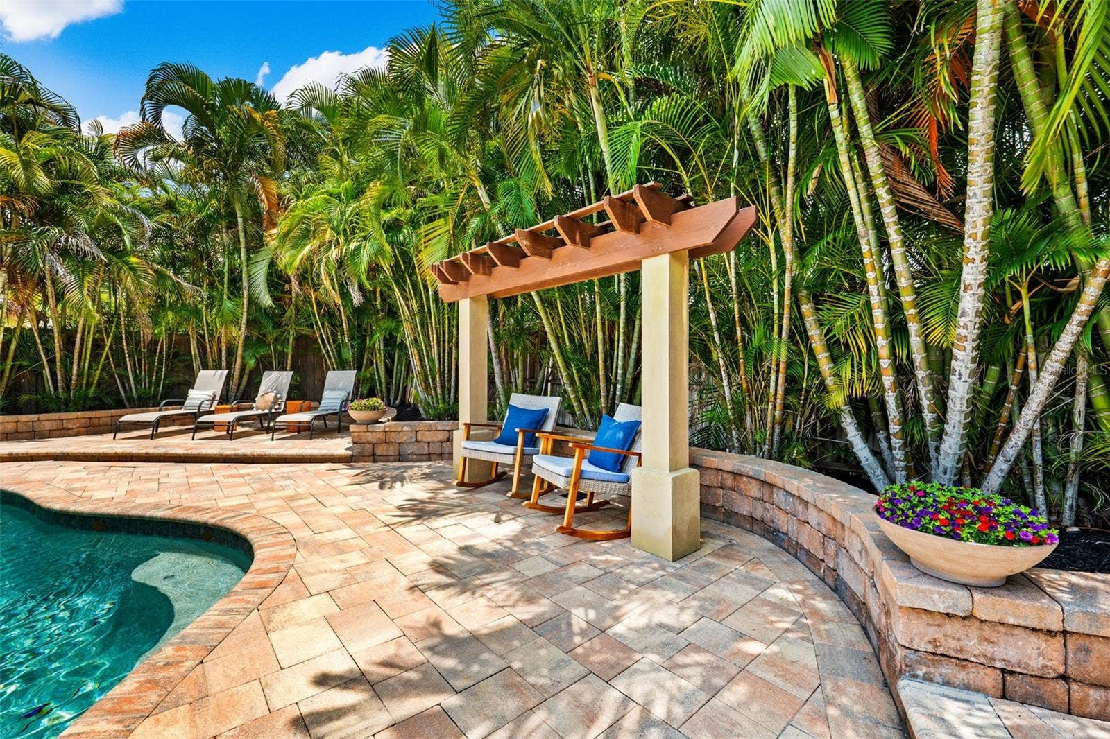 3935 W EDEN ROC CIRCLE, Tampa, FL 33634