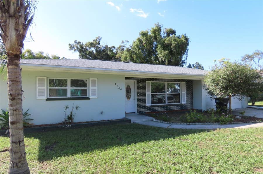 Property photo for 1724 SHARONDALE DRIVE, Clearwater, FL